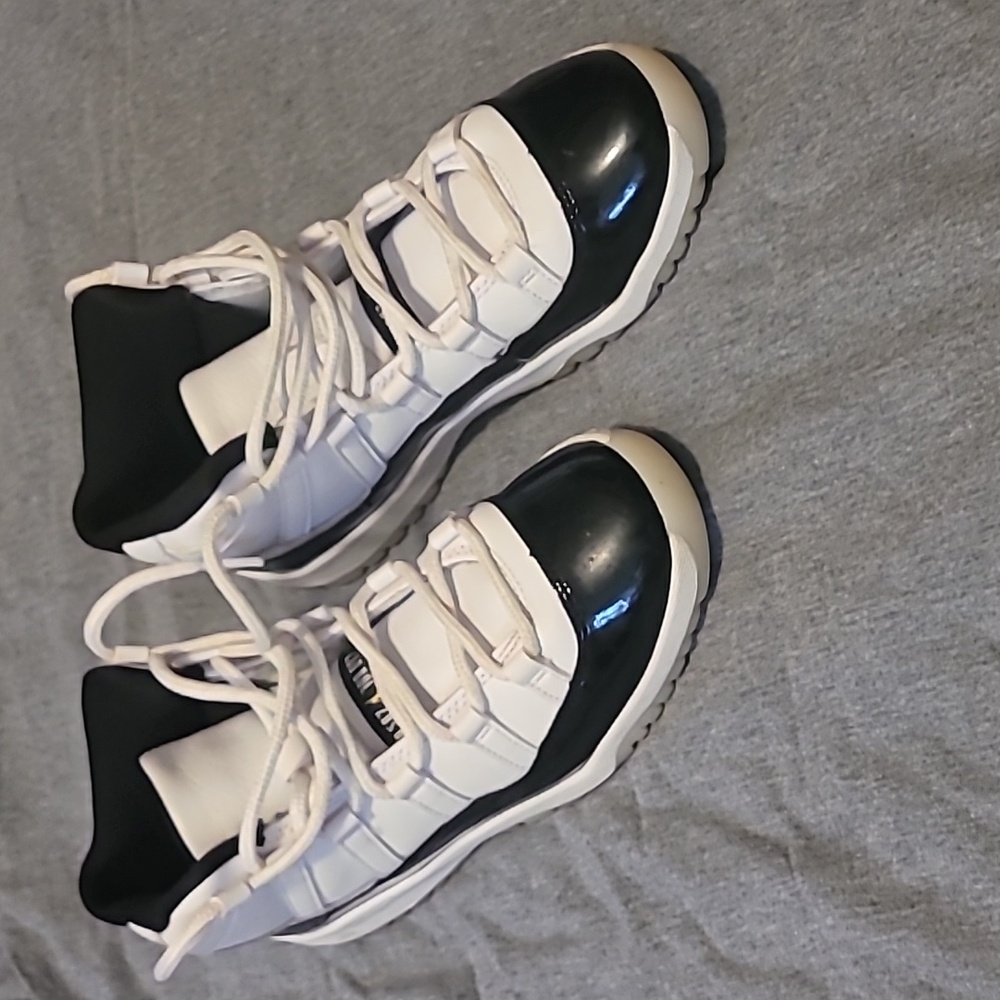 Nike Air Jordan 11s